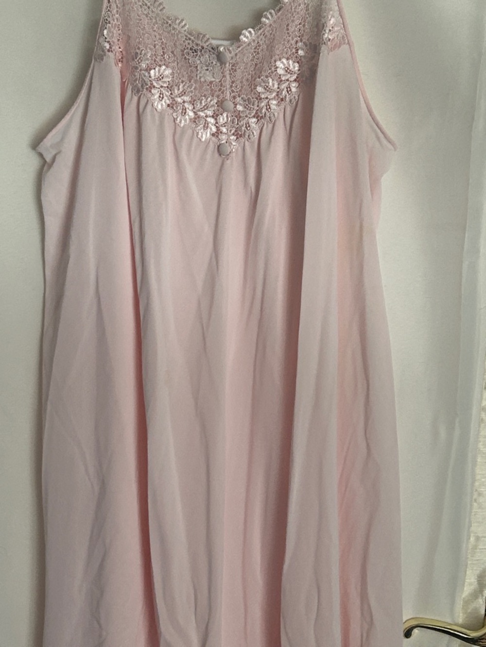 Delicate Lace-Trim Pink Chemise Slip nightgown - Picture 4 of 6